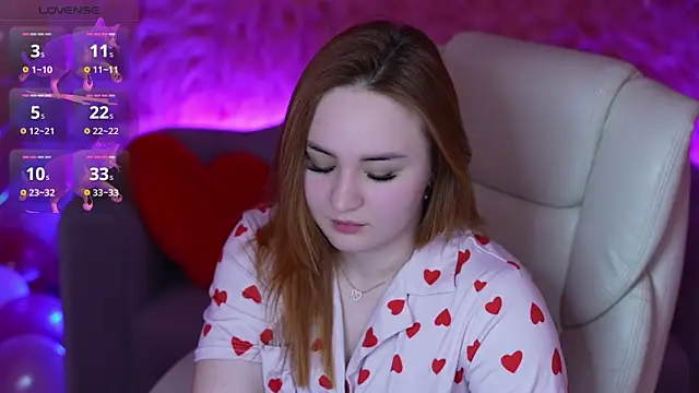 Snapshot of LovelyBell chatting on February 2026 07:16:01 AM LovelyBell online show from February 2026 07:16:01 AM