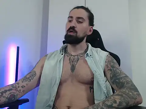 MateoHunk online show from March 2026 06:20:01 PM