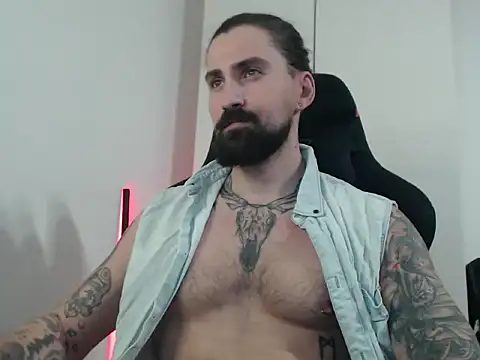 MateoHunk online show from January 2026 06:33:01 PM