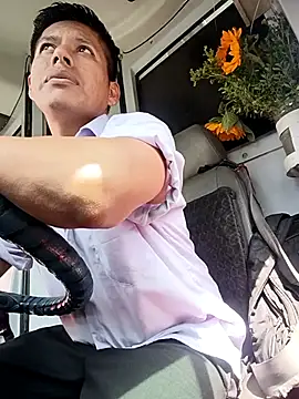 alexchir4 online show from March 2026 07:15:01 PM