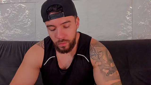  dreammr1  online show from October 2025 06:32:02 PM