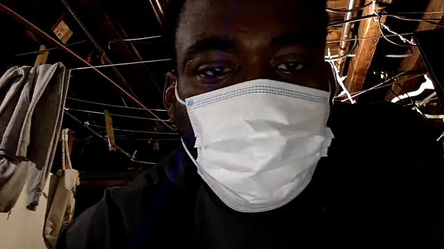 Snapshot of xMaskedManex chatting on November 2025 05:22:01 AM xMaskedManex online show from November 2025 05:22:01 AM