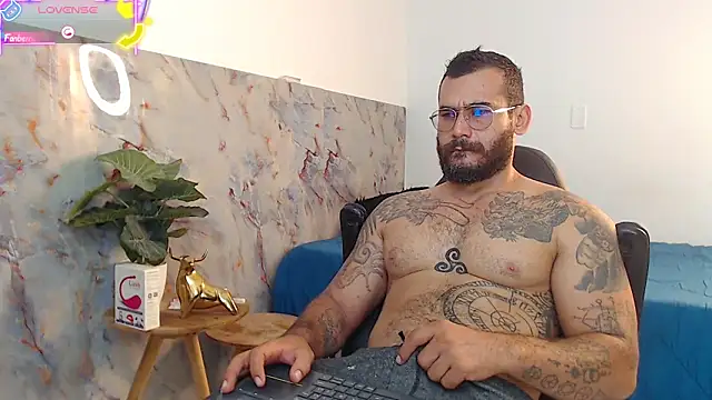 Snapshot of hanz_col chatting on September 2025 11:17:02 AM hanz col online show from September 2025 11:17:02 AM