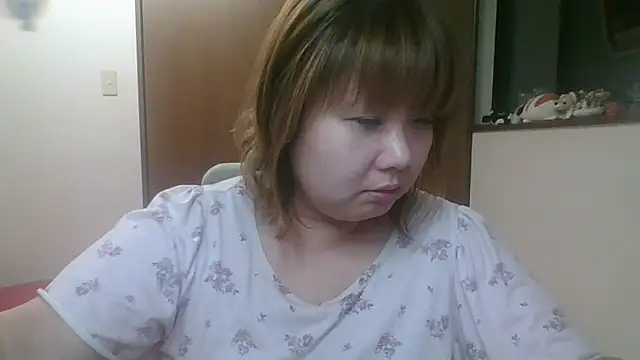 SAKU-RA-chan online show from October 2025 02:32:01 PM