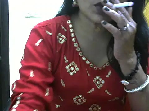 l l ish online show from October 2025 03:41:01 AM