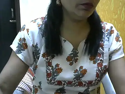 l l ish online show from March 2025 04:38:02 AM