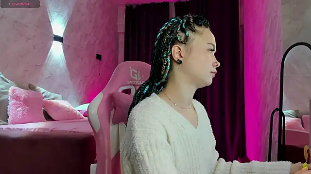 Kira yoon online show from November 2025 12:47:02 AM