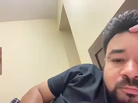 coolboy6566 online show from October 2025 06:51:01 PM