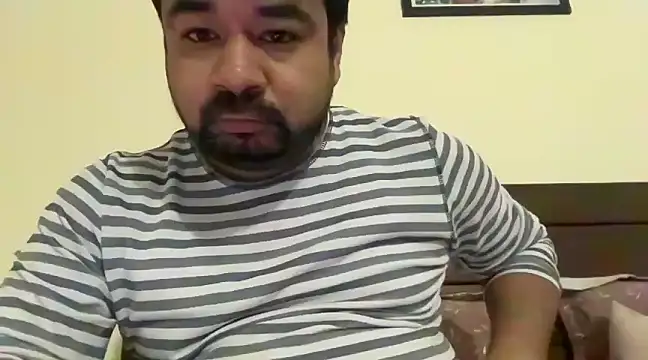 coolboy6566 online show from February 2025 01:04:02 AM