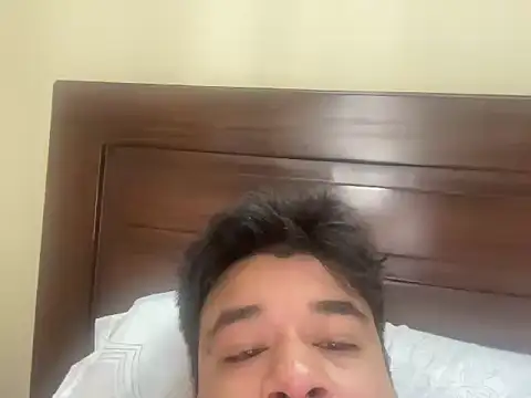 coolboy6566 online show from September 2025 07:31:01 AM