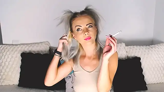 Aly girl1 online show from October 2025 11:42:01 AM