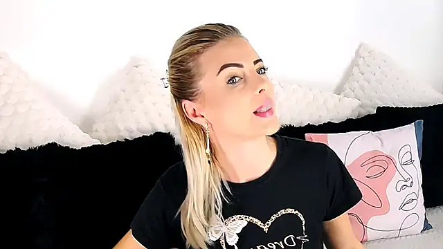 Aly girl1 online show from November 2025 08:46:02 AM