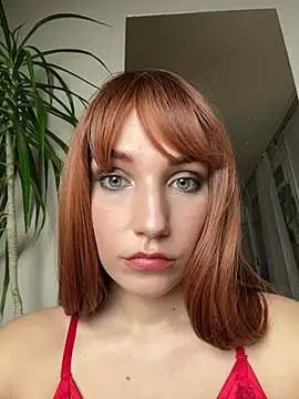 Snapshot of Sofia_Poly chatting on January 2025 03:47:01 PM Sofia Poly online show from January 2025 03:47:01 PM