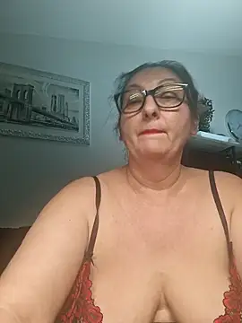 Snapshot of Genoveva73sexy chatting on September 2025 05:19:02 PM Genoveva73sexy online show from September 2025 05:19:02 PM