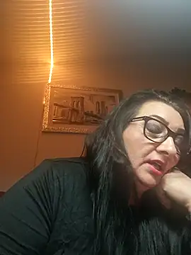 Snapshot of Genoveva73sexy chatting on March 2025 12:54:02 AM Genoveva73sexy online show from March 2025 12:54:02 AM