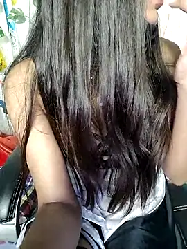 Snapshot of Reena_Singh53 chatting on March 2025 01:37:02 PM Reena Singh53 online show from March 2025 01:37:02 PM
