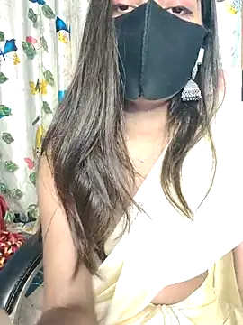 Snapshot of Reena_Singh53 chatting on February 2025 02:05:01 PM Reena Singh53 online show from February 2025 02:05:01 PM