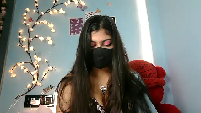 Snapshot of Reena_Singh53 chatting on September 2025 01:28:02 PM Reena Singh53 online show from September 2025 01:28:02 PM