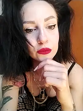 Snapshot of dahlia_82 chatting on May 2026 10:22:01 AM dahlia 82 online show from May 2026 10:22:01 AM