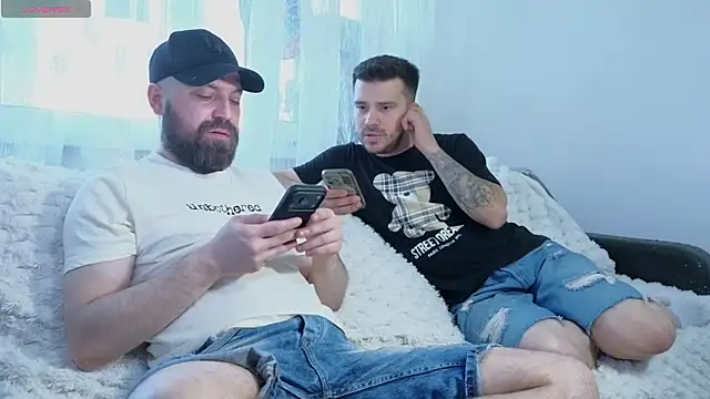JohnnyStepBro online show from July 2026 05:10:01 PM