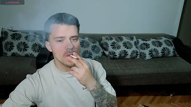 JohnnyStepBro online show from April 2026 08:35:01 PM