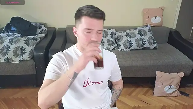 JohnnyStepBro online show from March 2025 02:51:02 PM