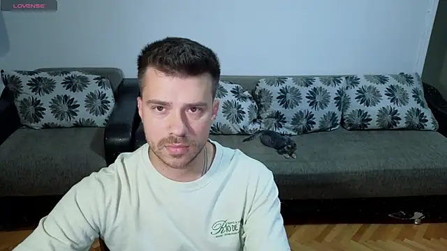 JohnnyStepBro online show from July 2026 06:14:01 PM