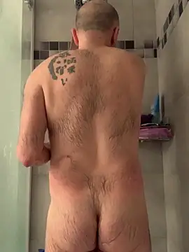 Snapshot of MaxVain chatting on February 2025 04:26:02 AM MaxVain online show from February 2025 04:26:02 AM