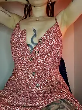 Snapshot of FoxRineHelen chatting on March 2025 02:50:01 PM FoxRineHelen online show from March 2025 02:50:01 PM