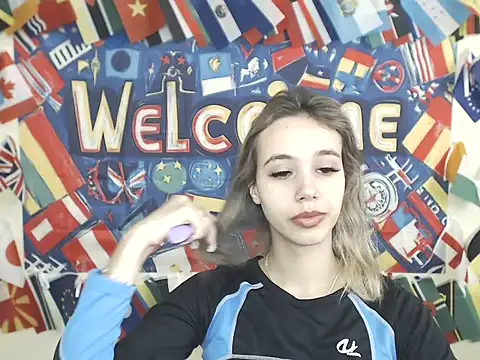  StAcY online show from September 2025 06:19:01 AM