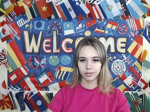  StAcY online show from September 2025 06:28:02 AM
