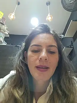 Snapshot of Hanny_24 chatting on November 2025 11:48:01 PM Hanny 24 online show from November 2025 11:48:01 PM