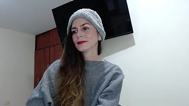 Hanny 24 online show from March 2026 11:45:02 PM