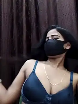 Lalisa sexy online show from February 2026 05:26:02 PM