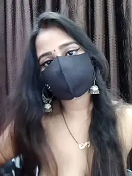 Lalisa sexy online show from October 2025 05:12:01 PM