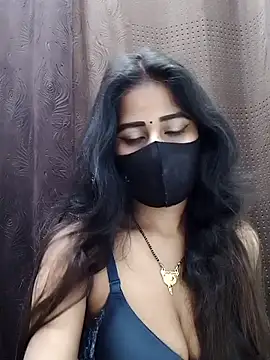 Lalisa sexy online show from March 2026 11:01:02 PM