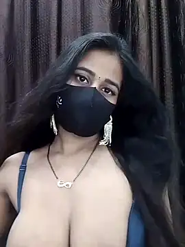 Lalisa sexy online show from October 2025 05:02:01 PM