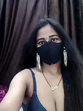 Lalisa sexy online show from October 2025 04:07:02 PM