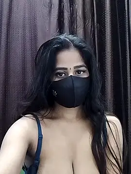 Lalisa sexy online show from December 2025 05:12:01 PM