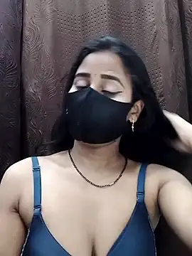 Lalisa sexy online show from April 2026 10:49:02 PM