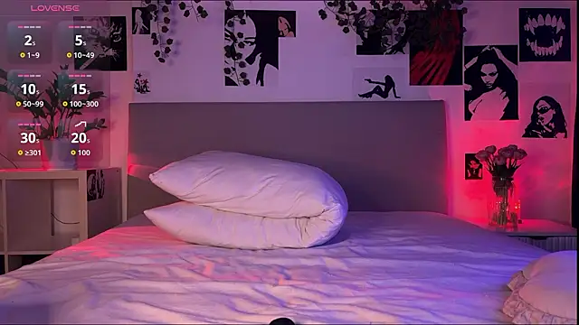 Lisa Moones online show from February 2026 04:51:02 PM