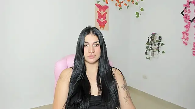 Emic  online show from April 2026 02:54:02 PM