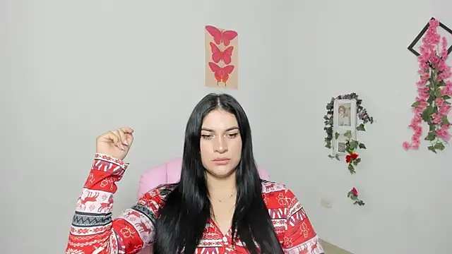 Emic  online show from December 2025 02:40:01 PM