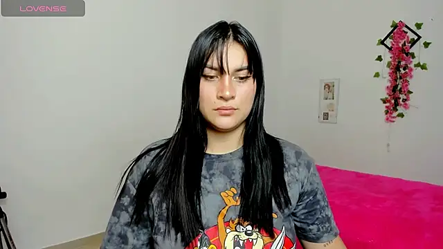 Emic  online show from March 2025 02:18:02 AM