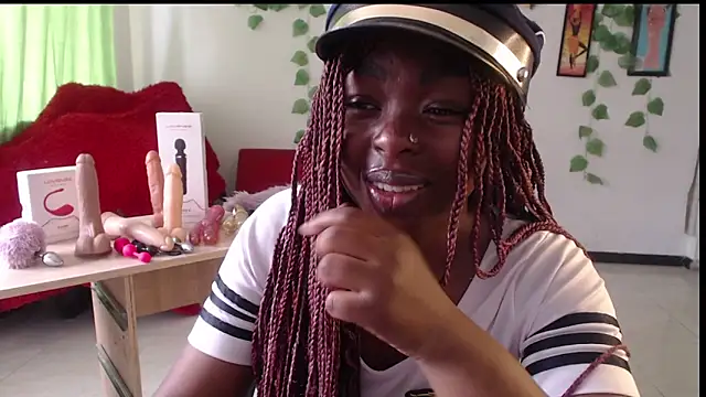 Snapshot of _Zooee chatting on February 2026 06:37:02 PM Zooee online show from February 2026 06:37:02 PM