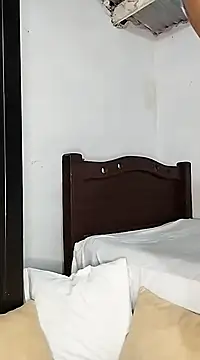 Snapshot of anitagrenn chatting on March 2025 02:10:02 AM anitagrenn online show from March 2025 02:10:02 AM