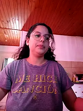 Snapshot of babyluna939 chatting on November 2025 02:43:02 PM babyluna939 online show from November 2025 02:43:02 PM