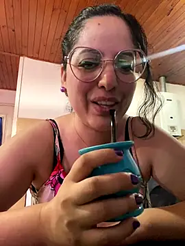 Snapshot of babyluna939 chatting on December 2025 04:02:02 PM babyluna939 online show from December 2025 04:02:02 PM