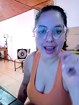 babyluna939 online show from January 2026 02:13:01 PM