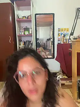 Snapshot of babyluna939 chatting on March 2025 08:10:02 PM babyluna939 online show from March 2025 08:10:02 PM